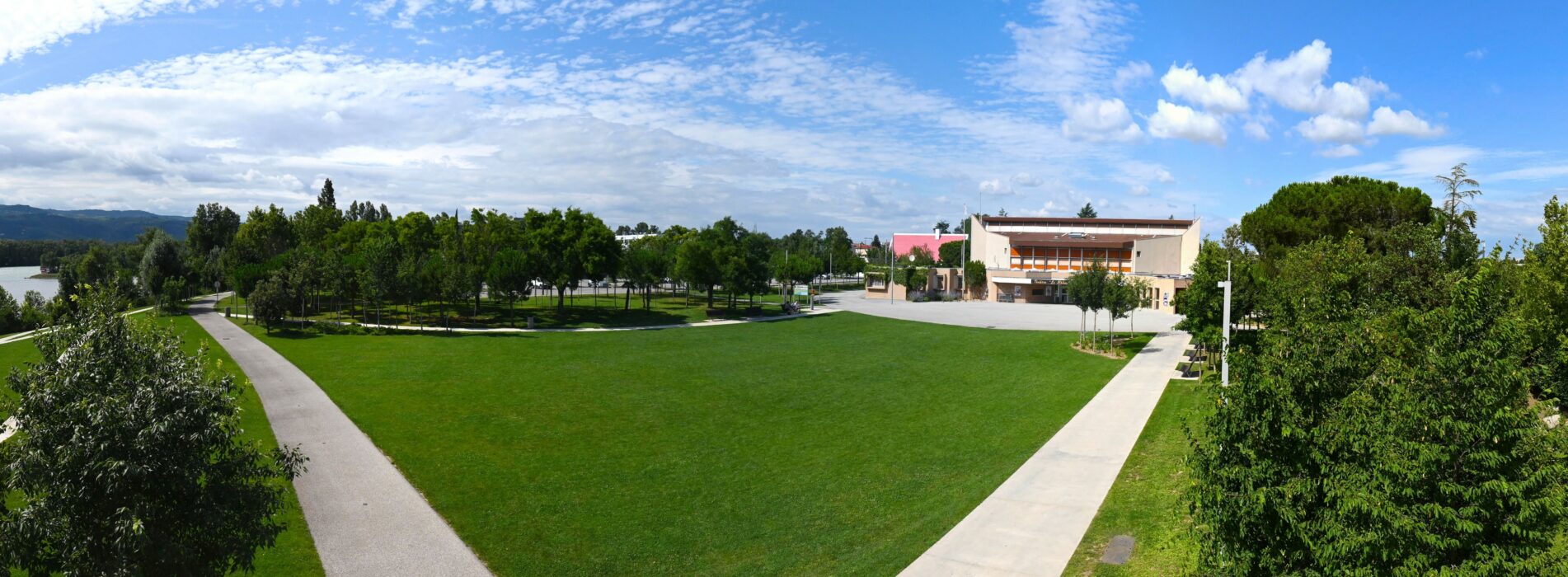 bourg-les-valence-parc-giraudet_2024-07-02-16-40-00-2