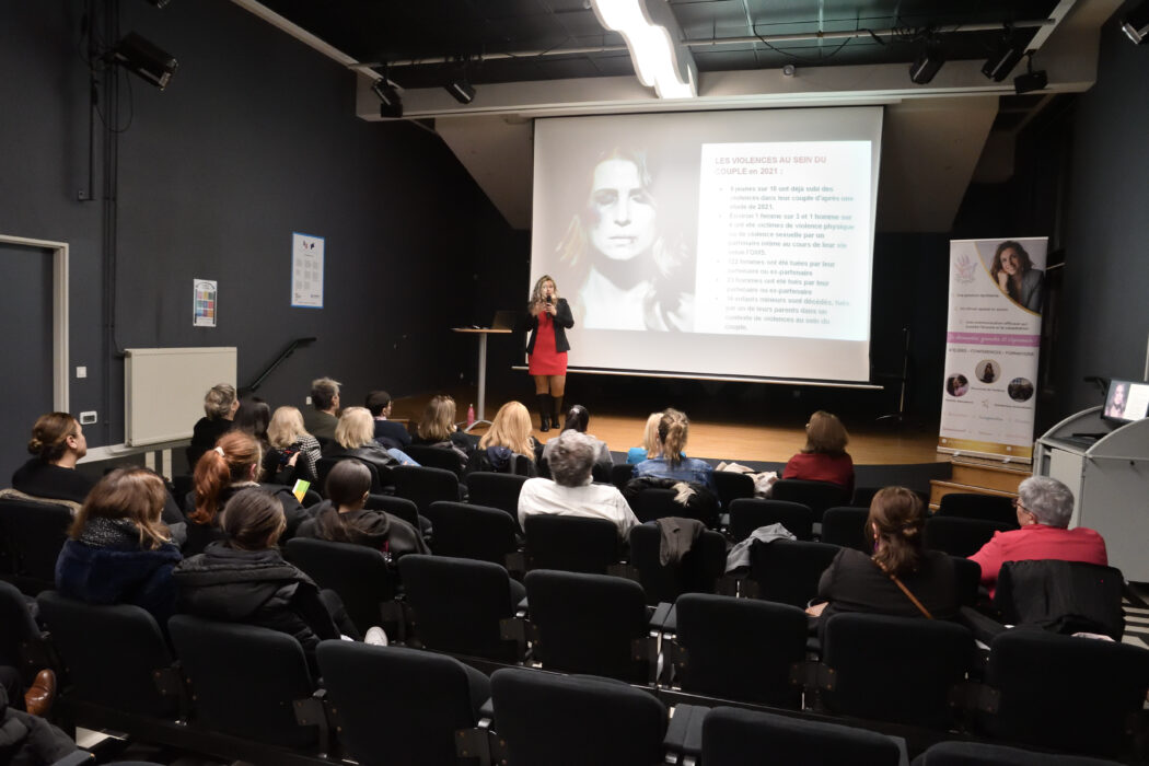 conférence comment proteger nos enfants des mécanismes de violence 25.11 (30)